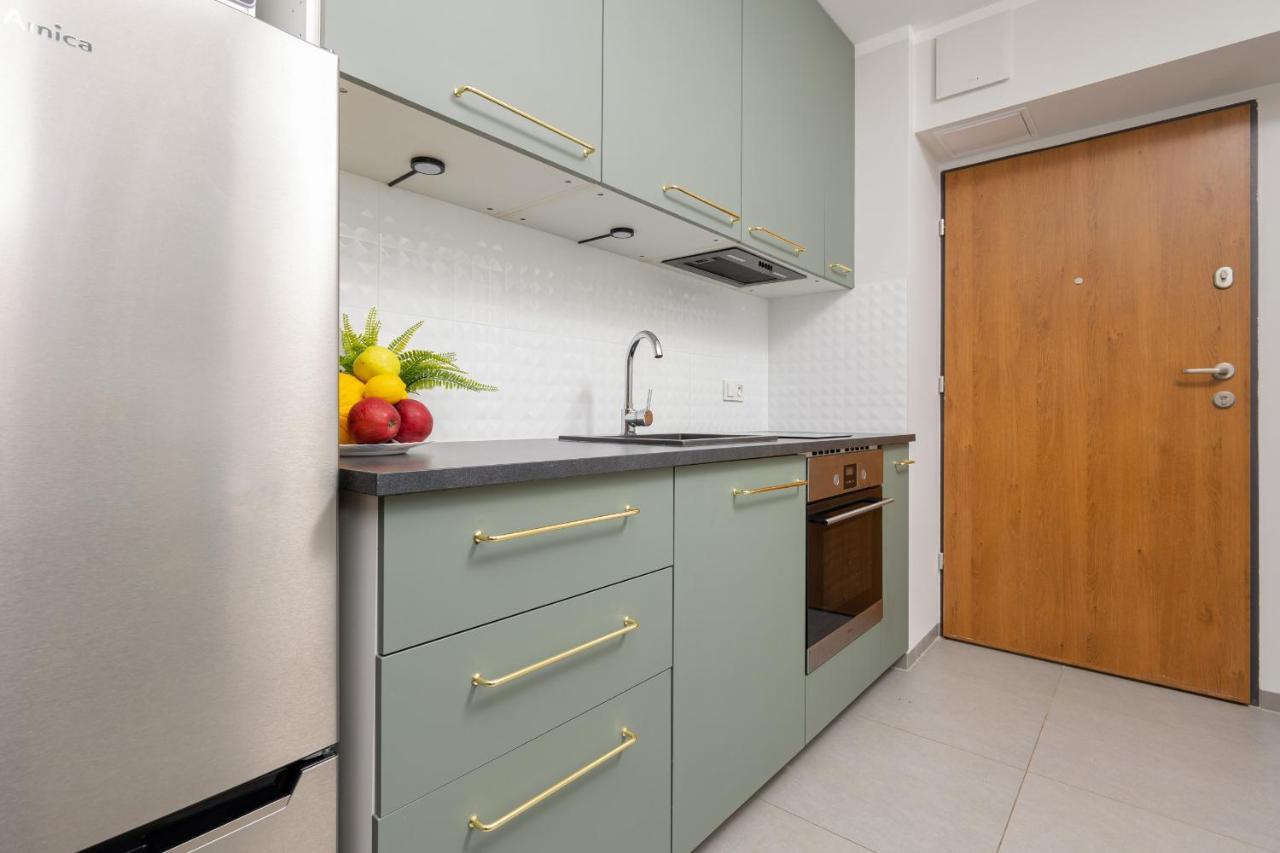 Studio With Balcony Warsaw Kokoryczki By Noclegi Renters 外观 照片